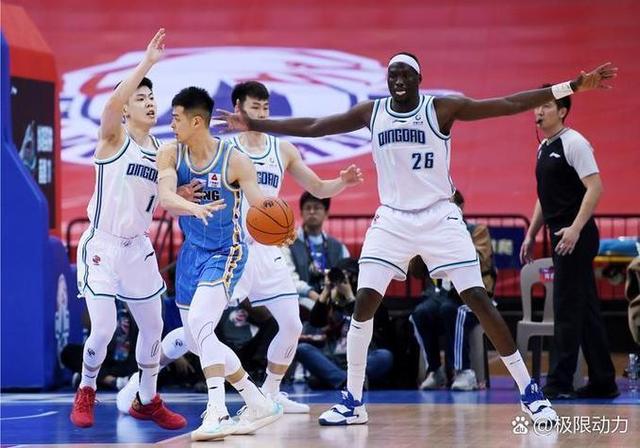 金年会-包含赛后CBA季后赛焦点战；罗马篮板制胜；球迷炸锅；心理建设被强调的词条