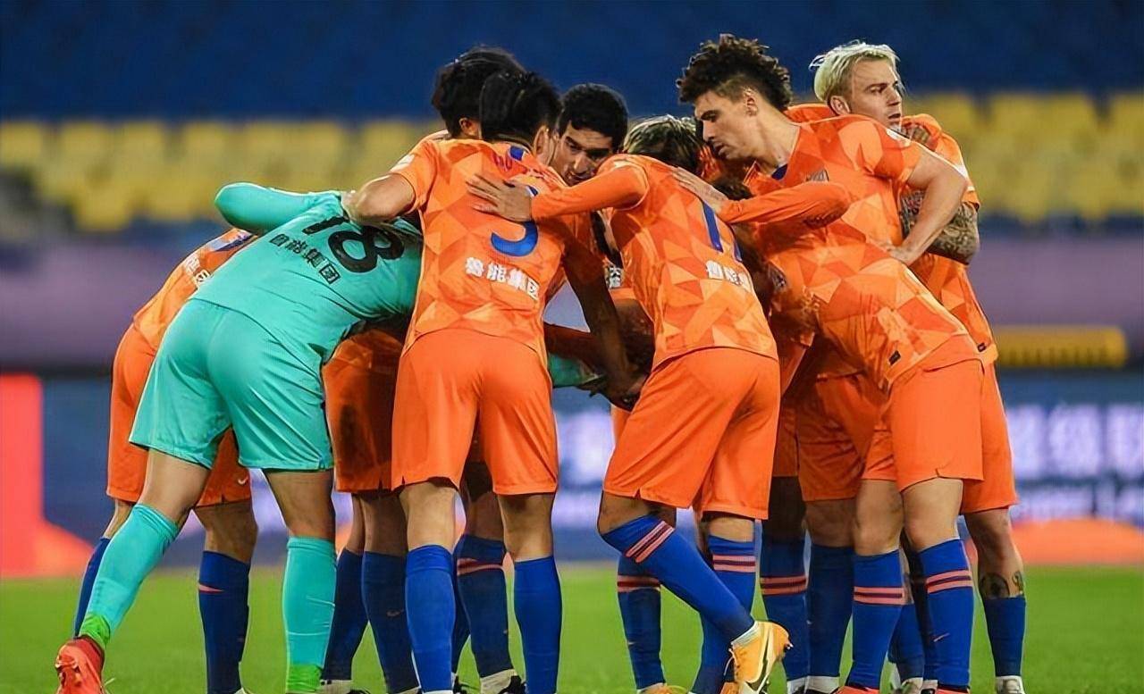 金年会APP-包含拉齐奥训练开放日，加时末段造点机会引欢呼，亚冠在即，球队文化再被提及的词条