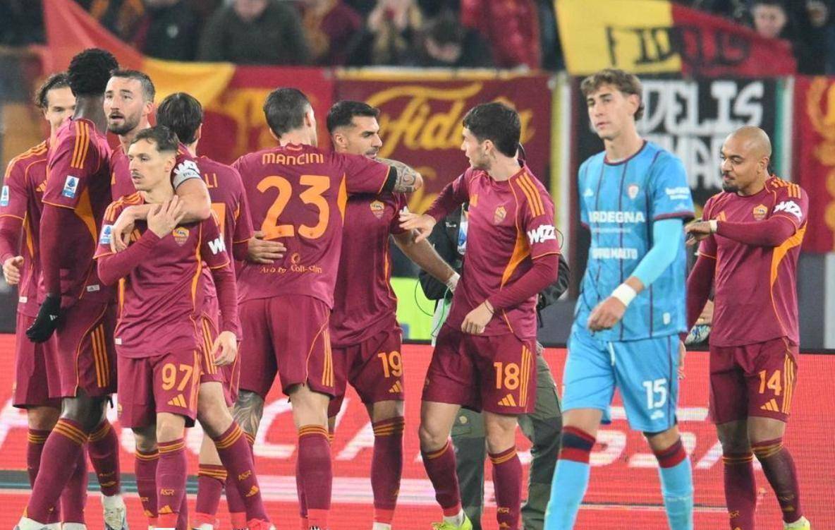 关于罗马训练开放日，今夜远射贴柱引欢呼，葡超在即，赛季目标并未改变的信息